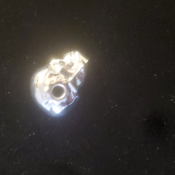 New Silver Titanium Skull Pendant. - Picture 6 of 12